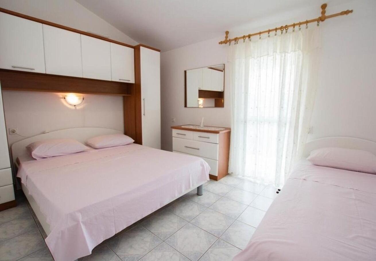 Apartments Juri ซูชูราย ภายนอก รูปภาพ